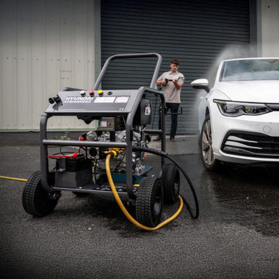 Hyundai HYW4000DE2 4000psi/275 bar Diesel Pressure Washer Annovi Reverberi Triplex Pump 13L/min with 10m Hose